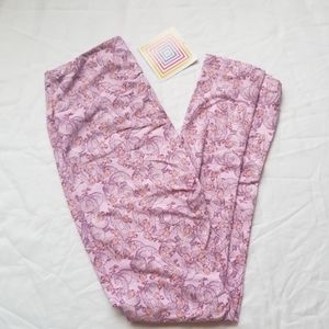 New LuLaRoe one size leggings